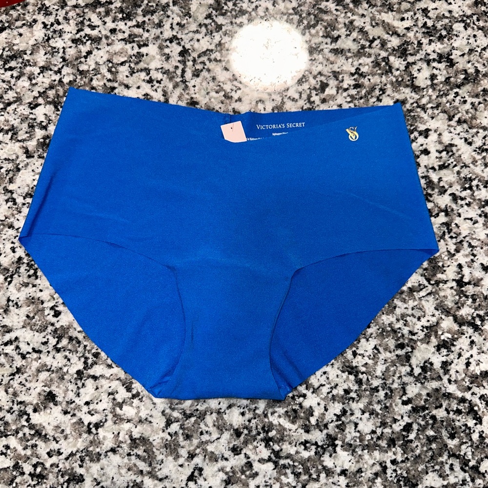 Victoria’s Secret “7” Pair Panty Bundle - Picture 7 of 16
